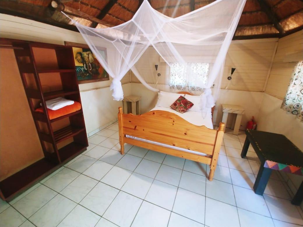 Pumusa Bushcamp フルフルウェ エクステリア 写真