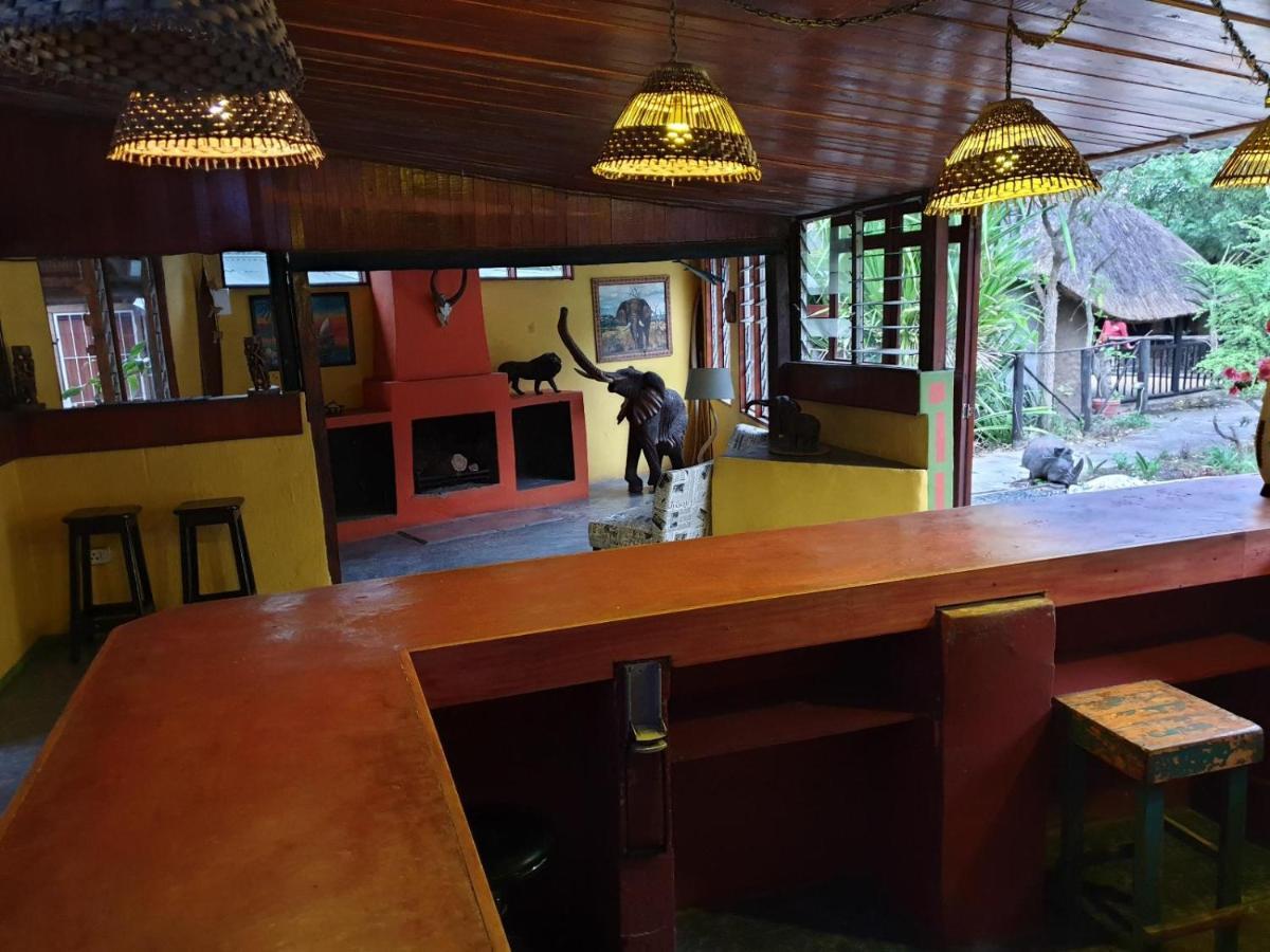 Pumusa Bushcamp フルフルウェ エクステリア 写真