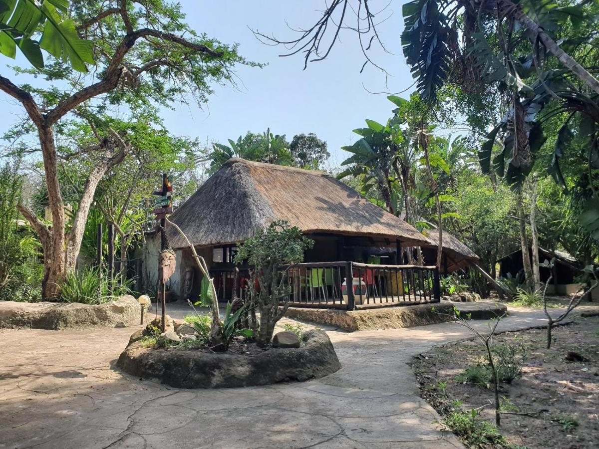 Pumusa Bushcamp フルフルウェ エクステリア 写真