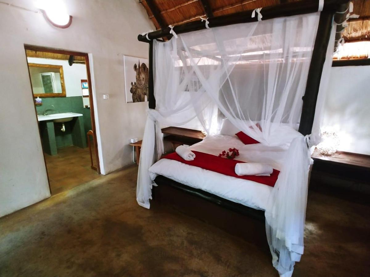 Pumusa Bushcamp フルフルウェ エクステリア 写真