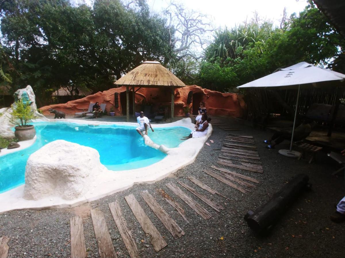 Pumusa Bushcamp フルフルウェ エクステリア 写真